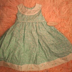 Floral Green Kids Dress with matching hat by Sophie Dess NWT